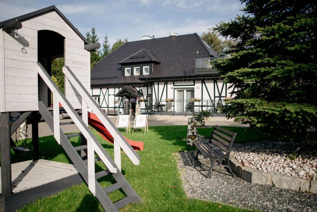Apartamenty Pruskie Karpacz Exteriör bild